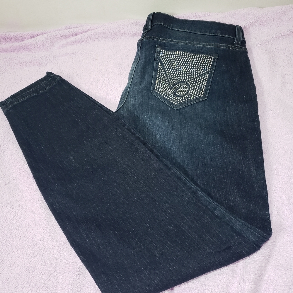 Bebe women's skinny jeans size 30 EUC